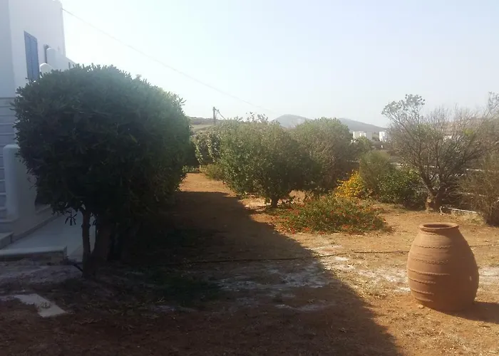 בית נופש Vivlos. Maisonette With View